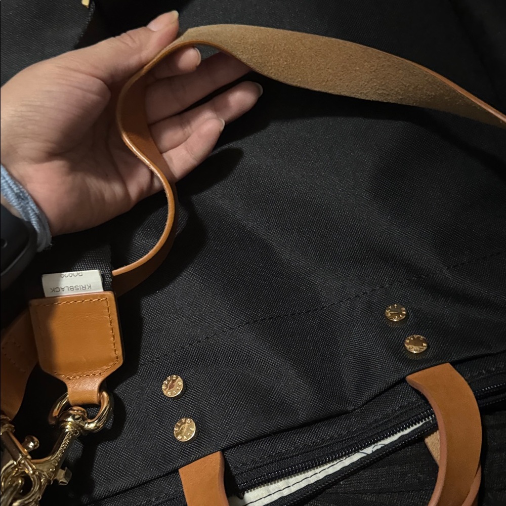 BOULEVARD Black Tote and Crossbody Bag - Picture 3 of 6